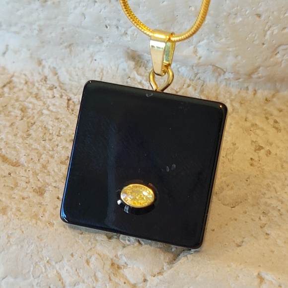 LUX Black and White Checkered Charm/Pendant - Picture 3 of 7